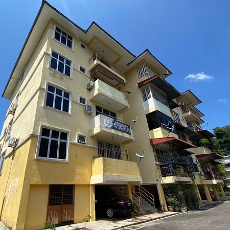 D'Kapas Homestay Kuala Terengganu Exteriör bild